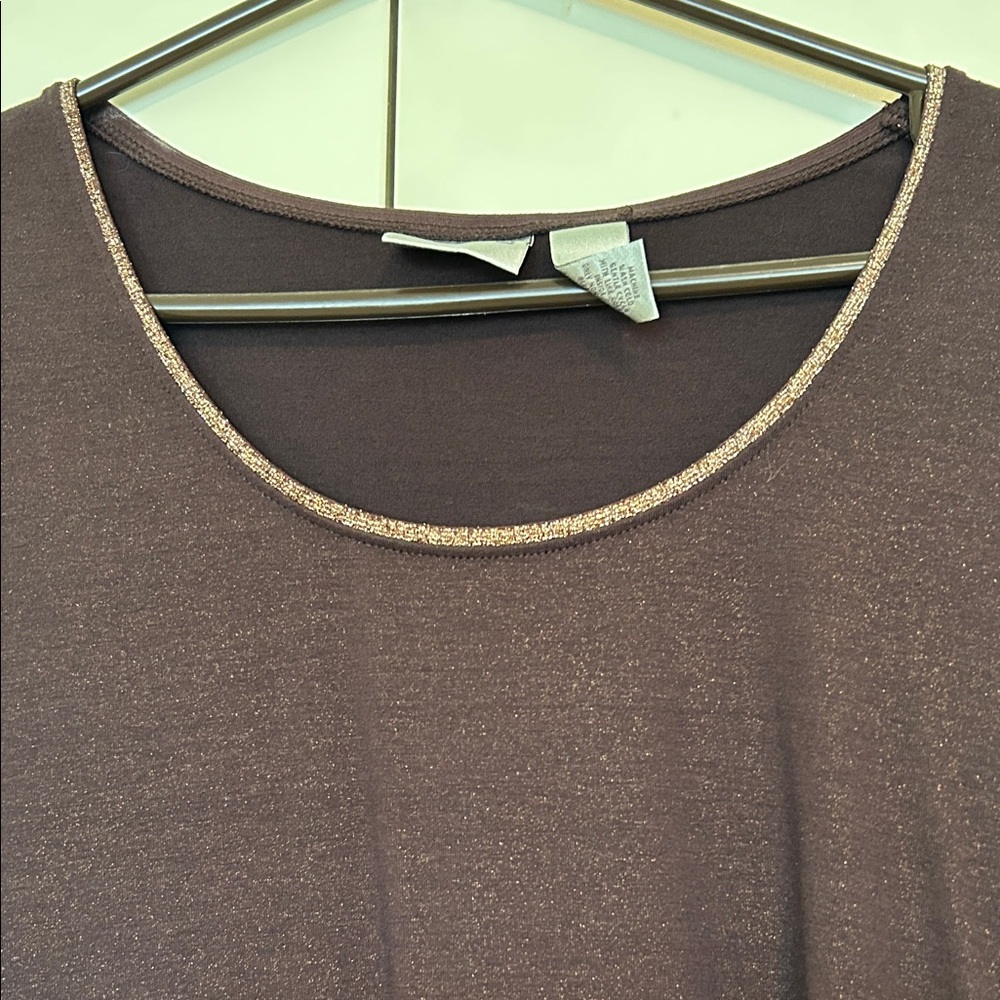 Chico’s Women's Brown 3/4 Long-Sleeve Scoop Neck Top size 2 - Picture 3 of 8